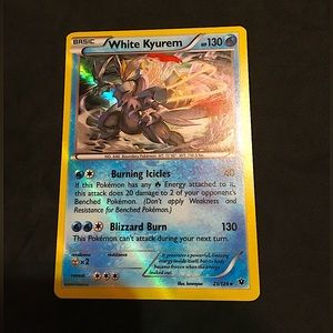 White Kyurem 21/124⭐️ Rare Full Holo Pokemon Fates Collide Fresh In Sleeve🔥!!